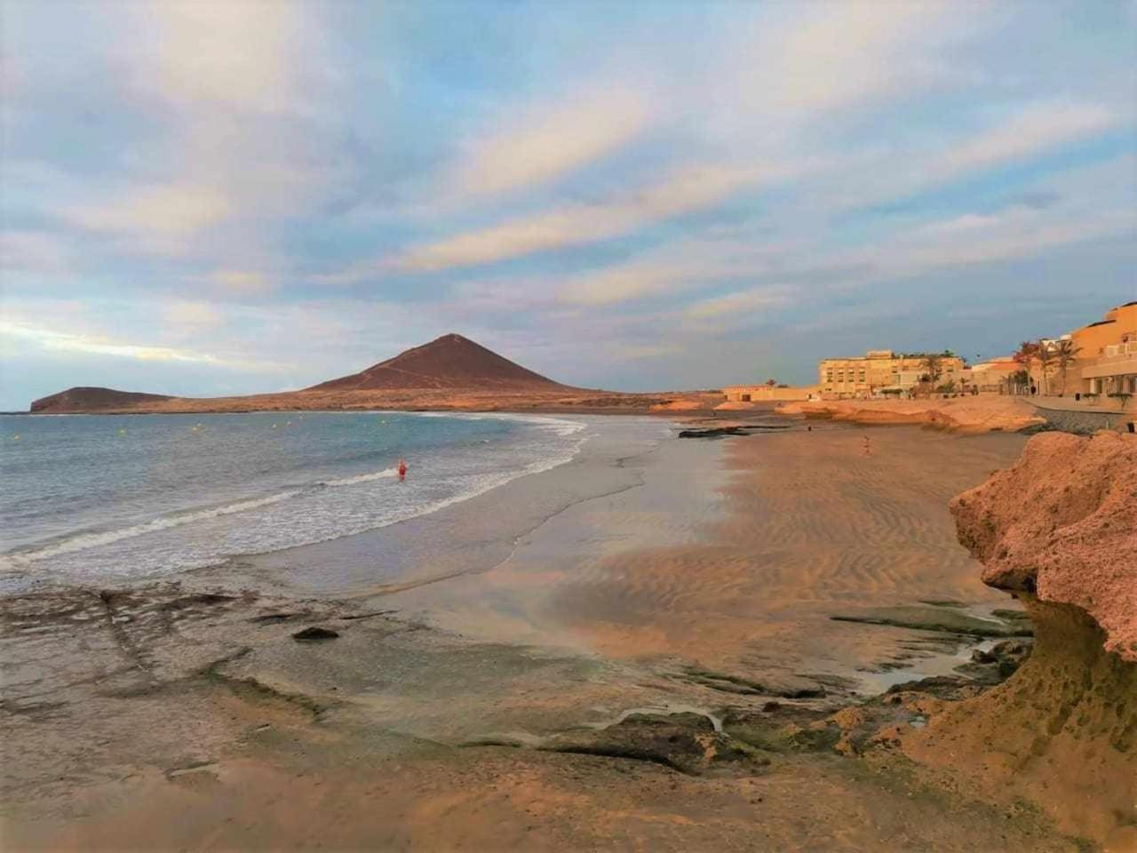 Apartamento Rentenerife Sand & Sea El Medano Luaran gambar